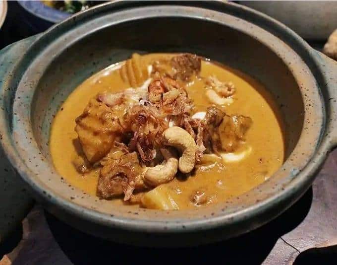 Benjarong Restaurant have this dish called Beef Massaman Curry under their Curry Menu