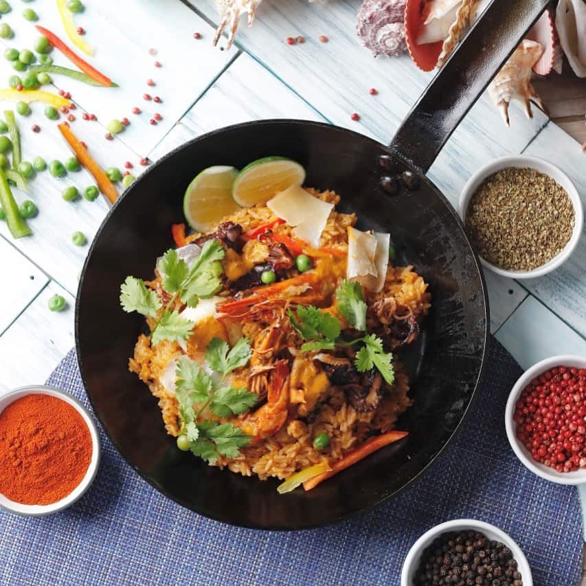 Arroz con Mariscos Power, a popular dish at Samba Shangri la Fort