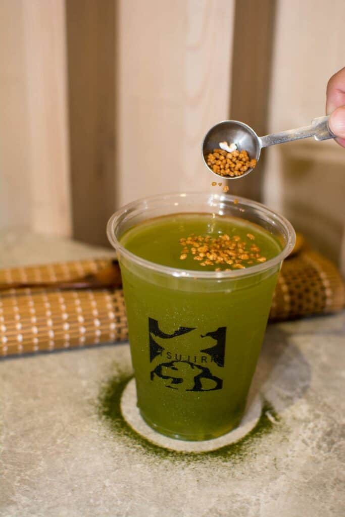 Genmaicha tea offered in Tsujiri