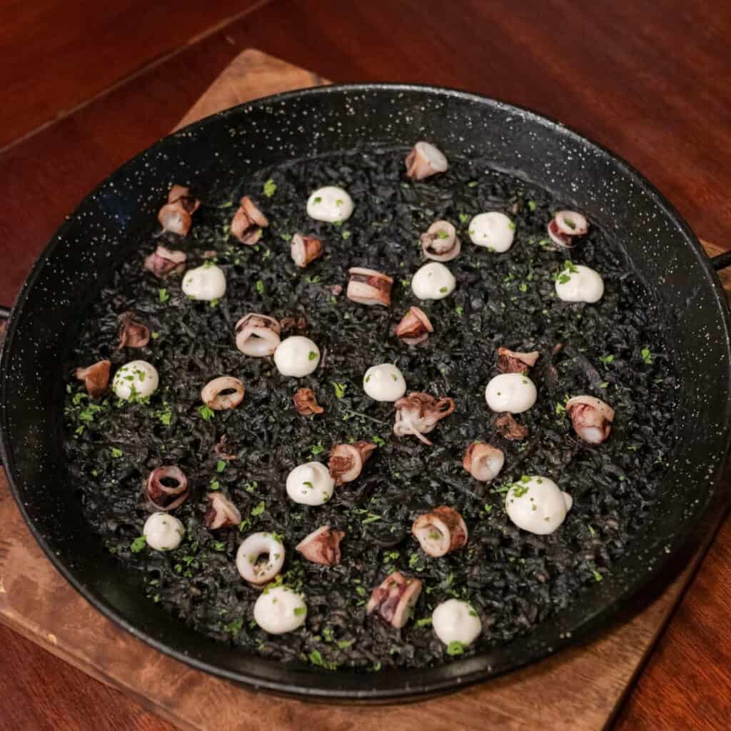 Paella Negra