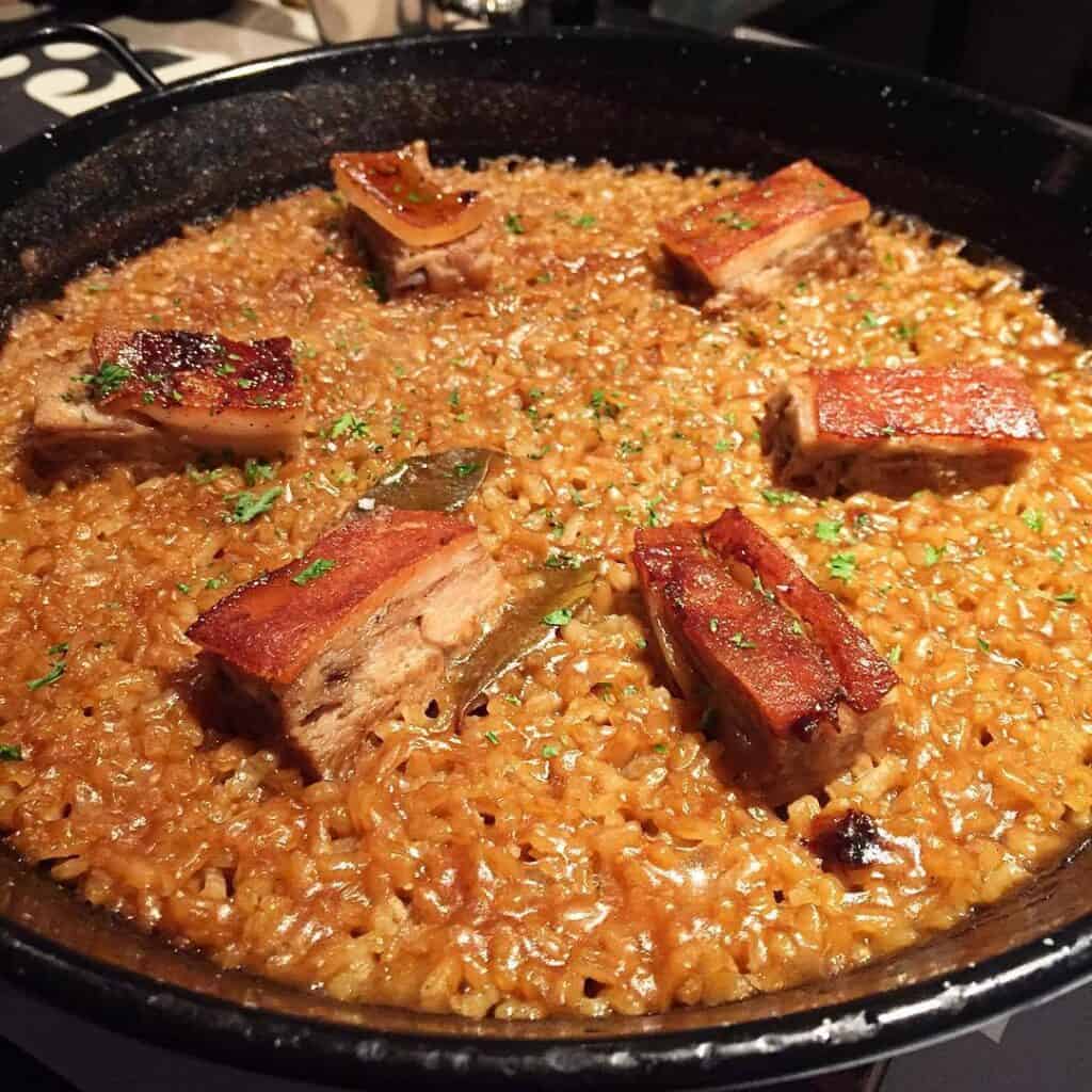 Paella de Cochinillo