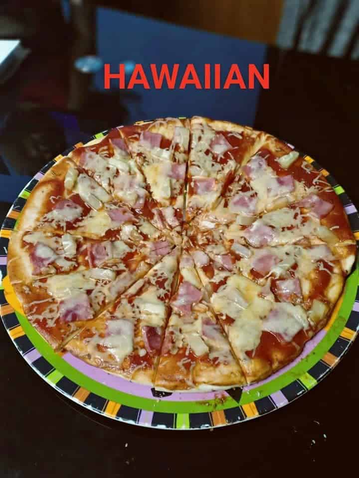 Hawaiian pizza