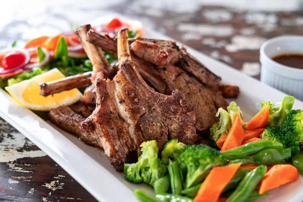 Grilled lamb chops