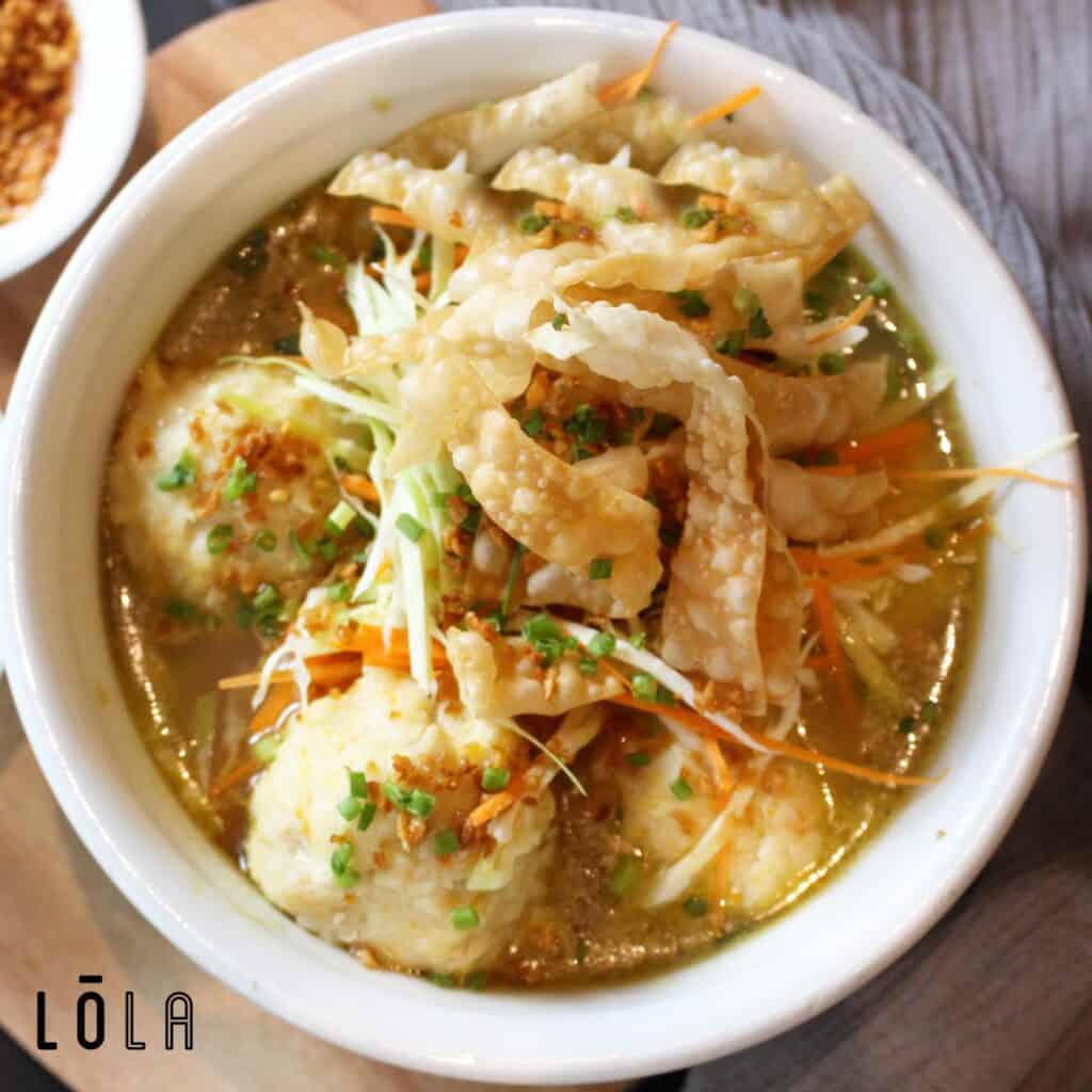 Chicken molo soup