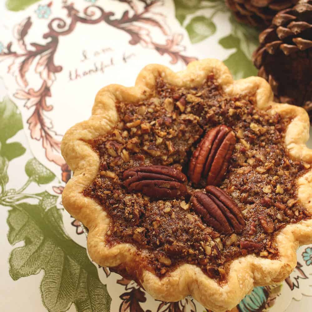 Mini pecan pie