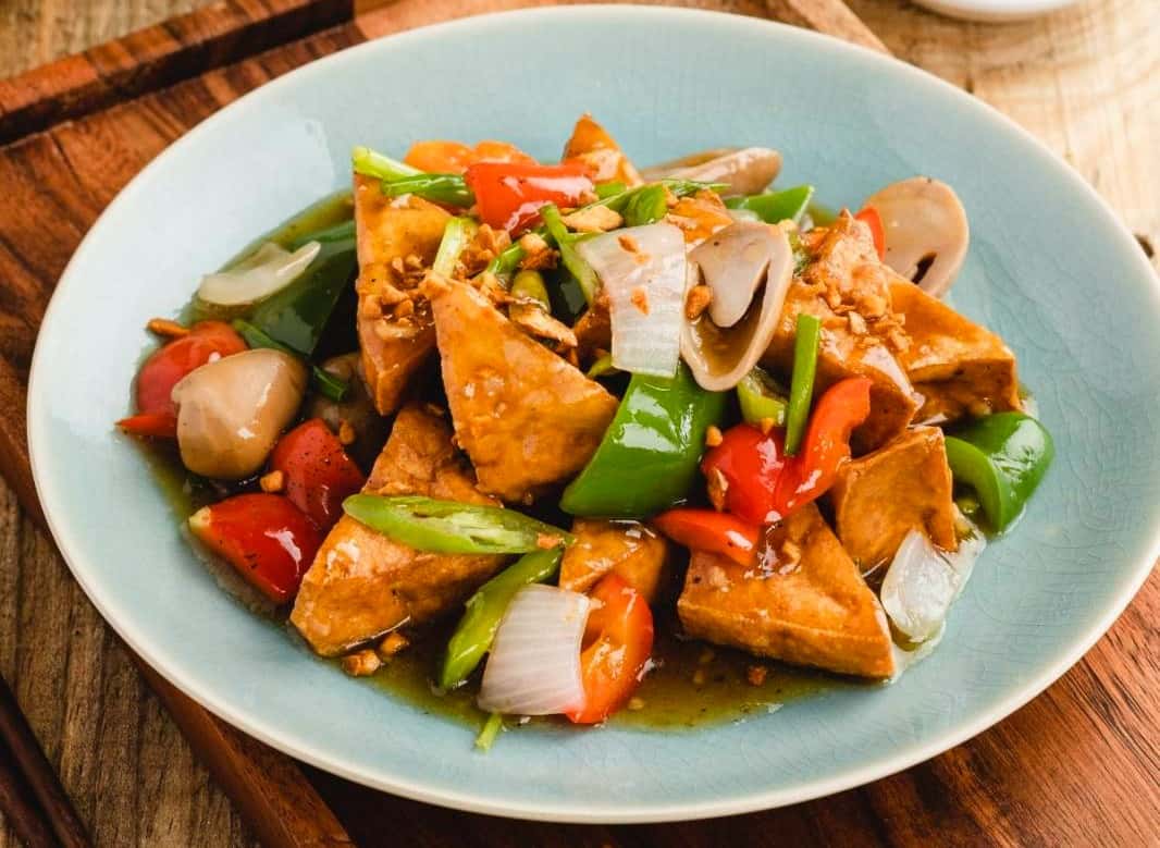 My Thai Kitchen Menu Prices Philippines 2024 Updated All About   My Thai Kitchen Crispy Tofu Vegetables And Chilies 