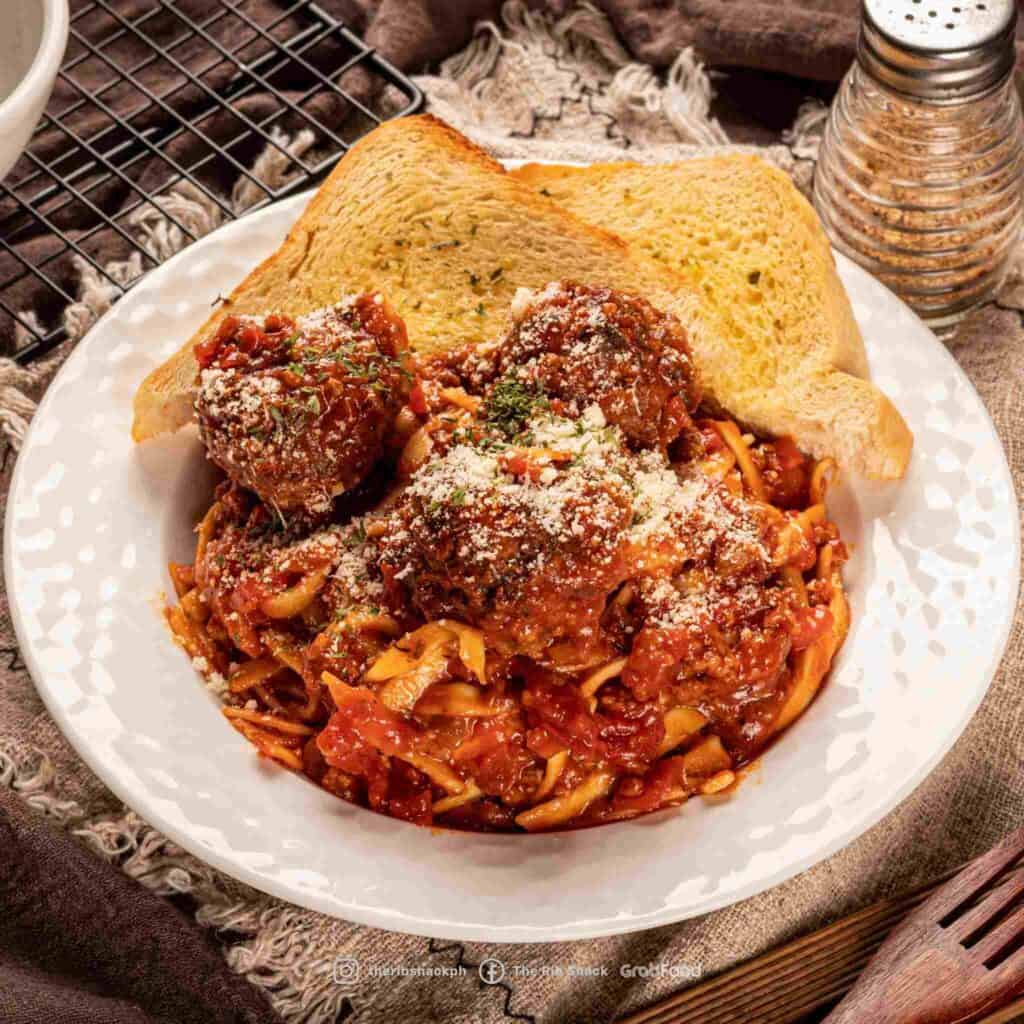 Tomato meatballs pasta