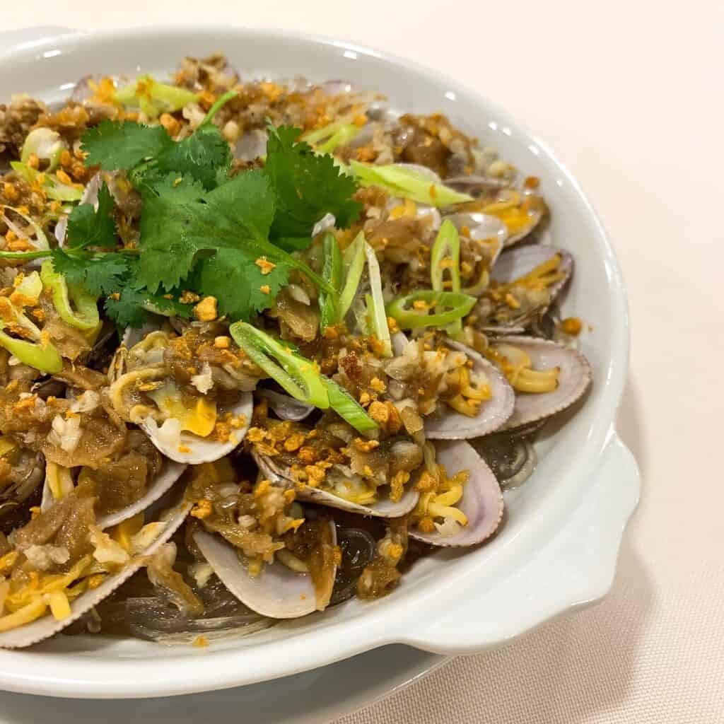 Steamed sea clams