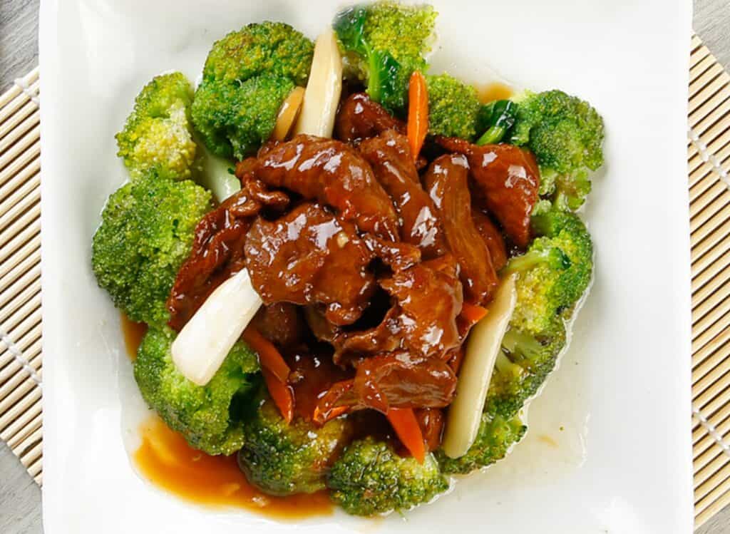 Beef with broccoli