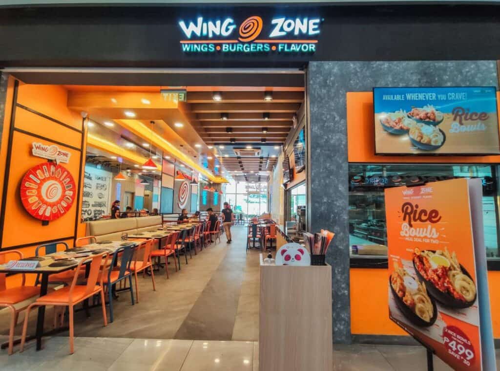 Best restaurants at SM Baguio - Wing Zone