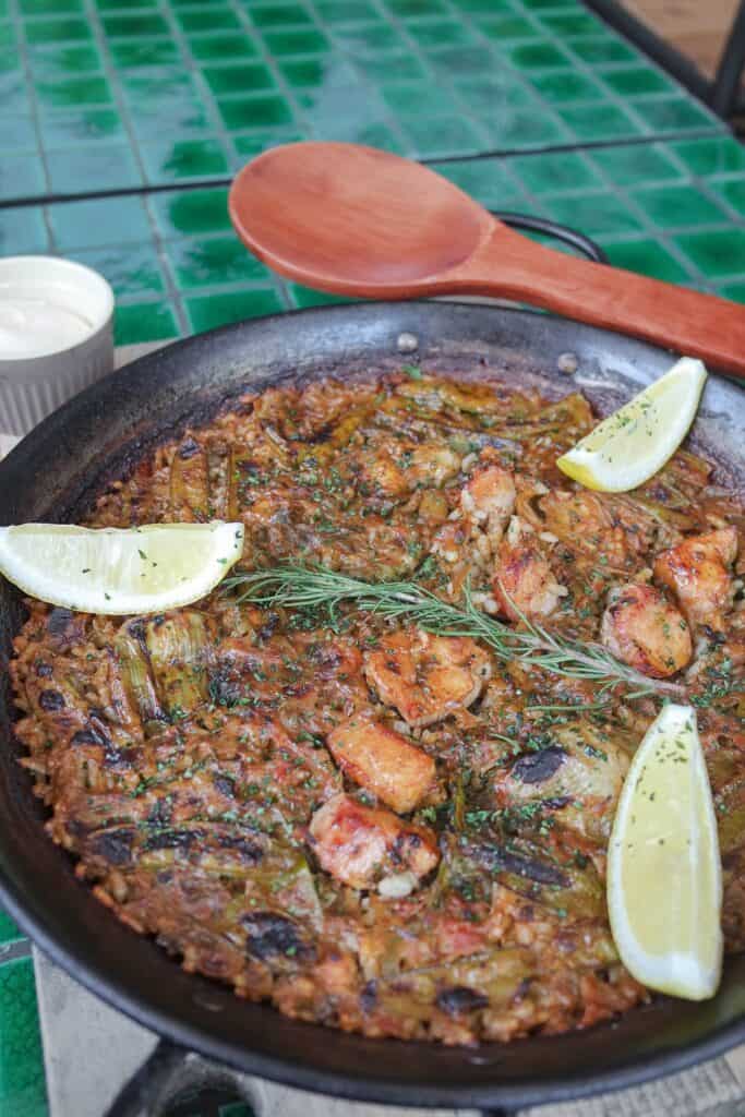 Paella valenciana