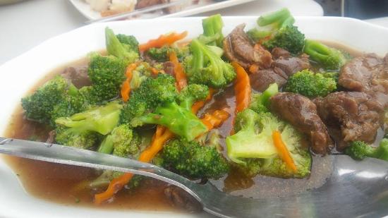 Beef with broccoli