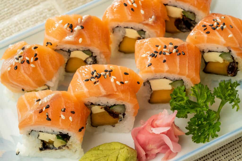 salmon cheese maki