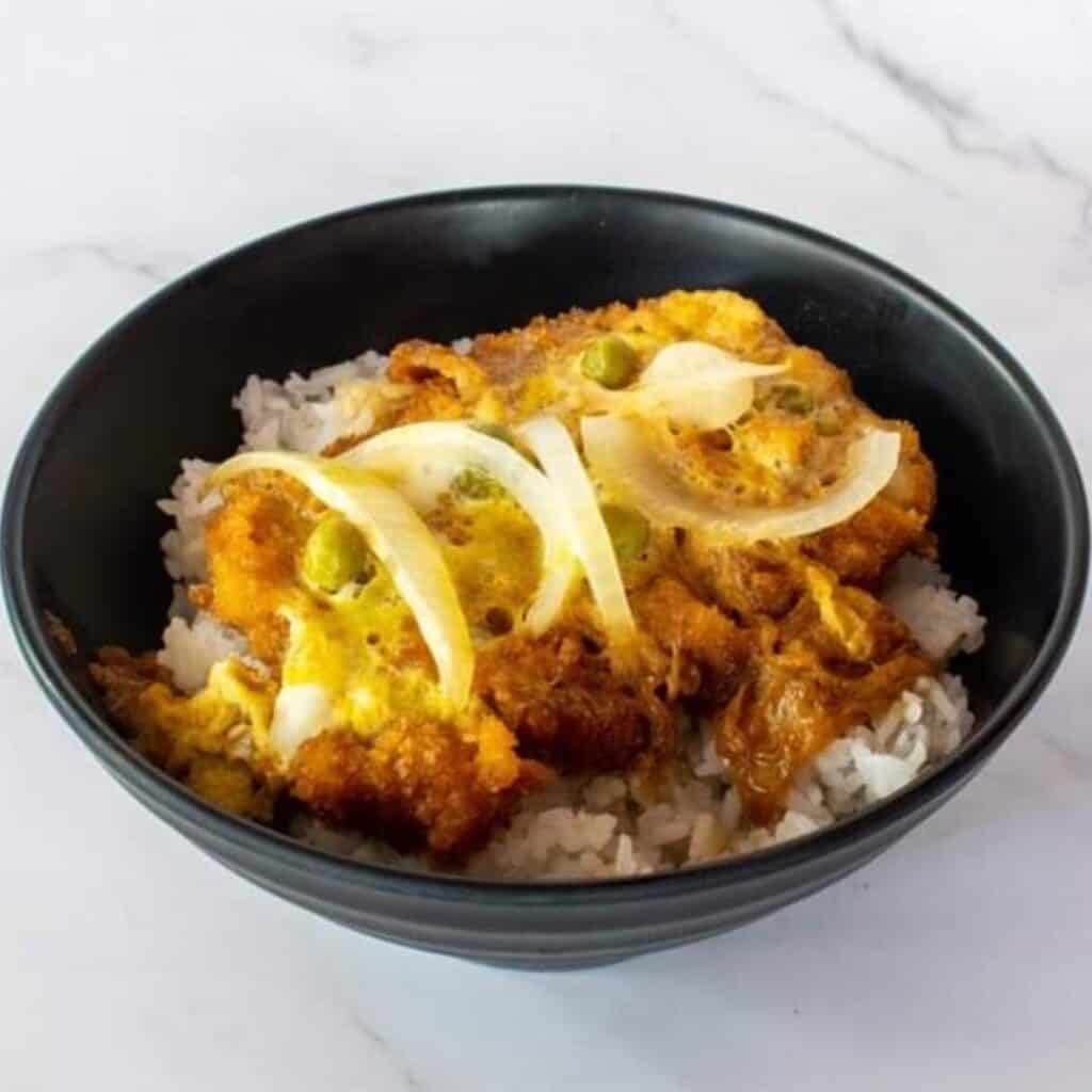 Pork katsudon