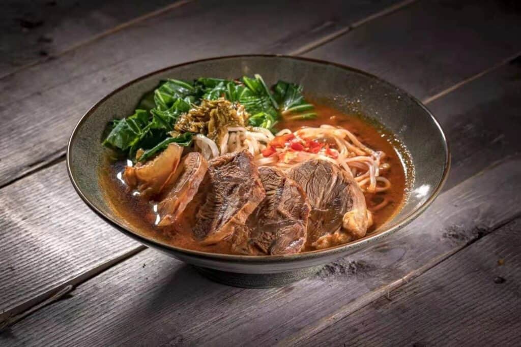 taiwanese beef noodles